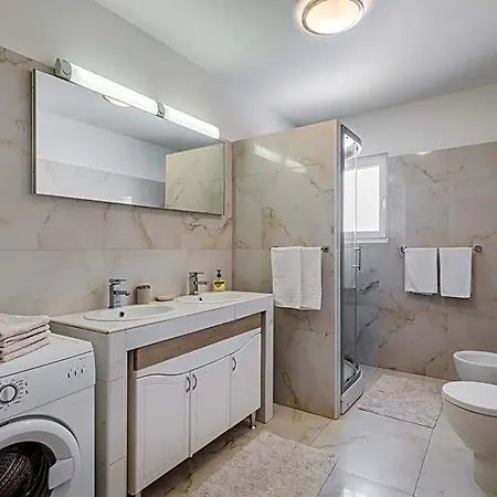 Διαμέρισμα Renata + Private Swimming Pool In Σπλιτ